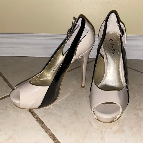 Like-New Guess 5” Stilettos 6 1/2 - Picture 2 of 5